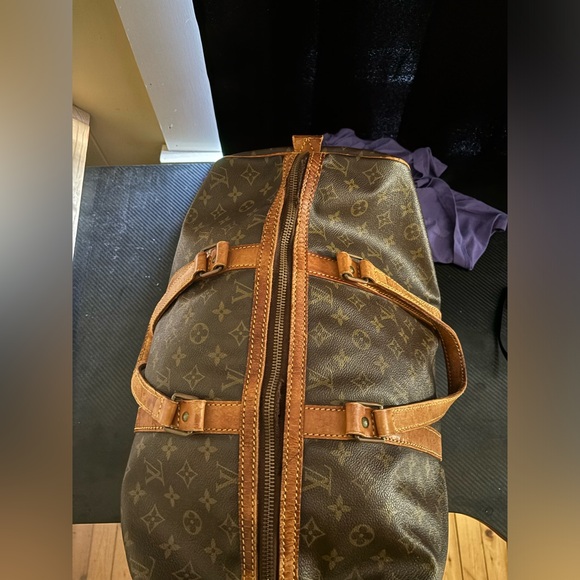 Louis Vuitton duffle bag - Picture 3 of 5